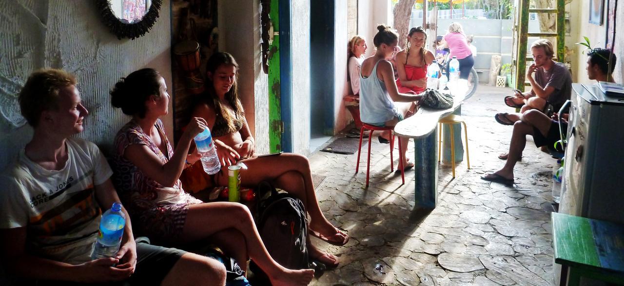 A Pousada Gipsy Backpackers Gili Trawangan Exterior foto